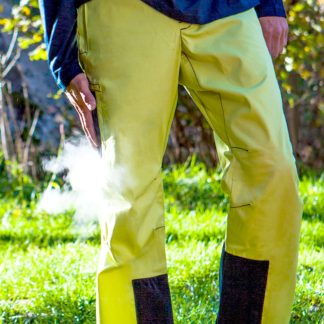 bouldering trousers with integrated magnesite pockets lime POWDER Monvic