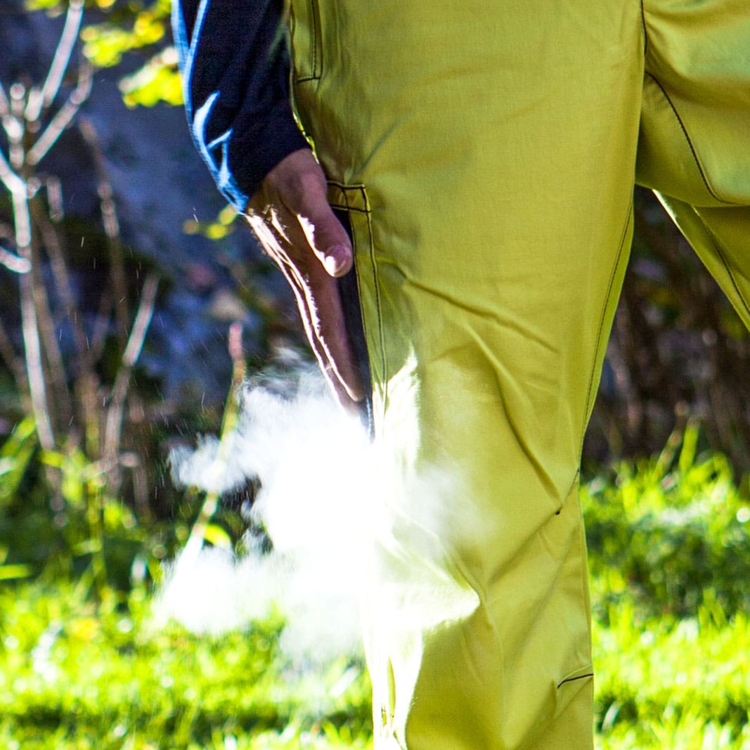 pantaloni con tascone porta-magnesite integrato POWDER tasca a rete