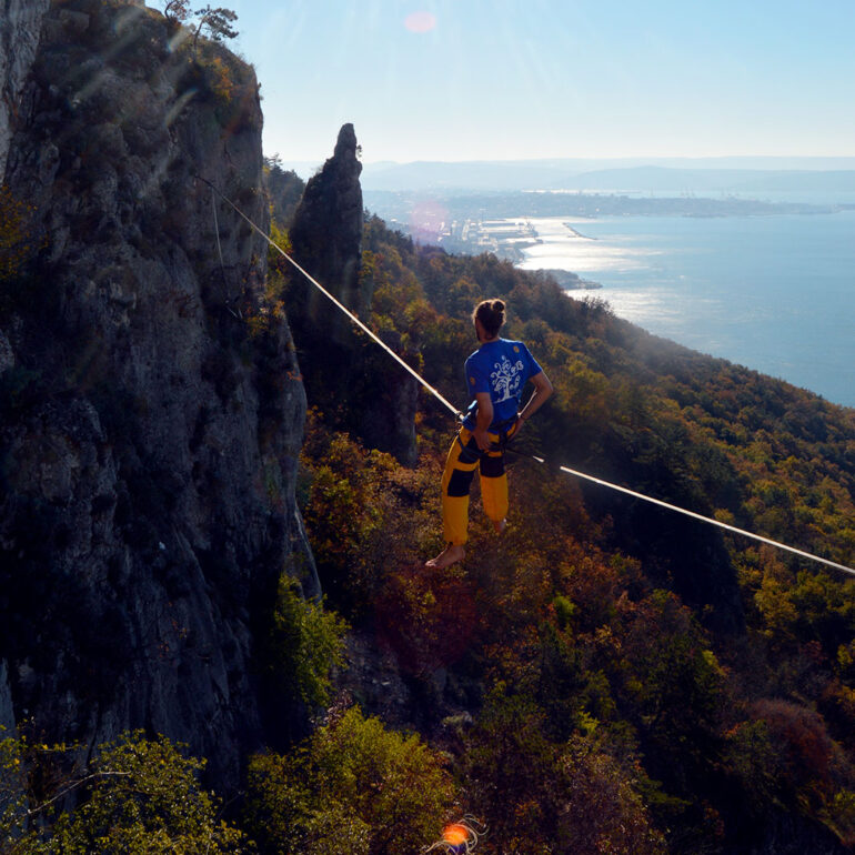 Marco Milanese with Slackline trousers CLOUDS Monvic