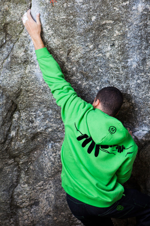 Climbing and bouldering clothing